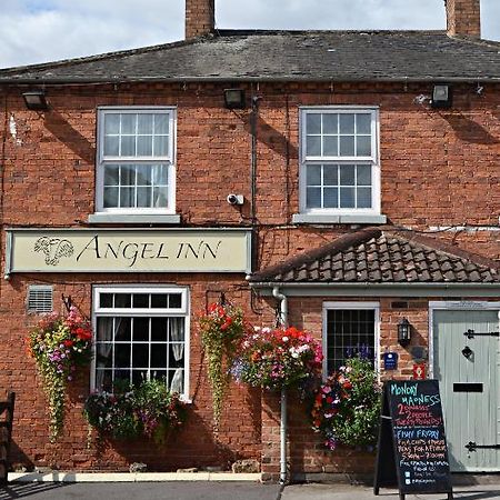 Angel Inn Misson エクステリア 写真